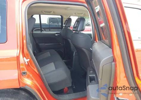 2009 Jeep Patriot Sport из США, поврежденный, VIN 1J4FT28B39D160232